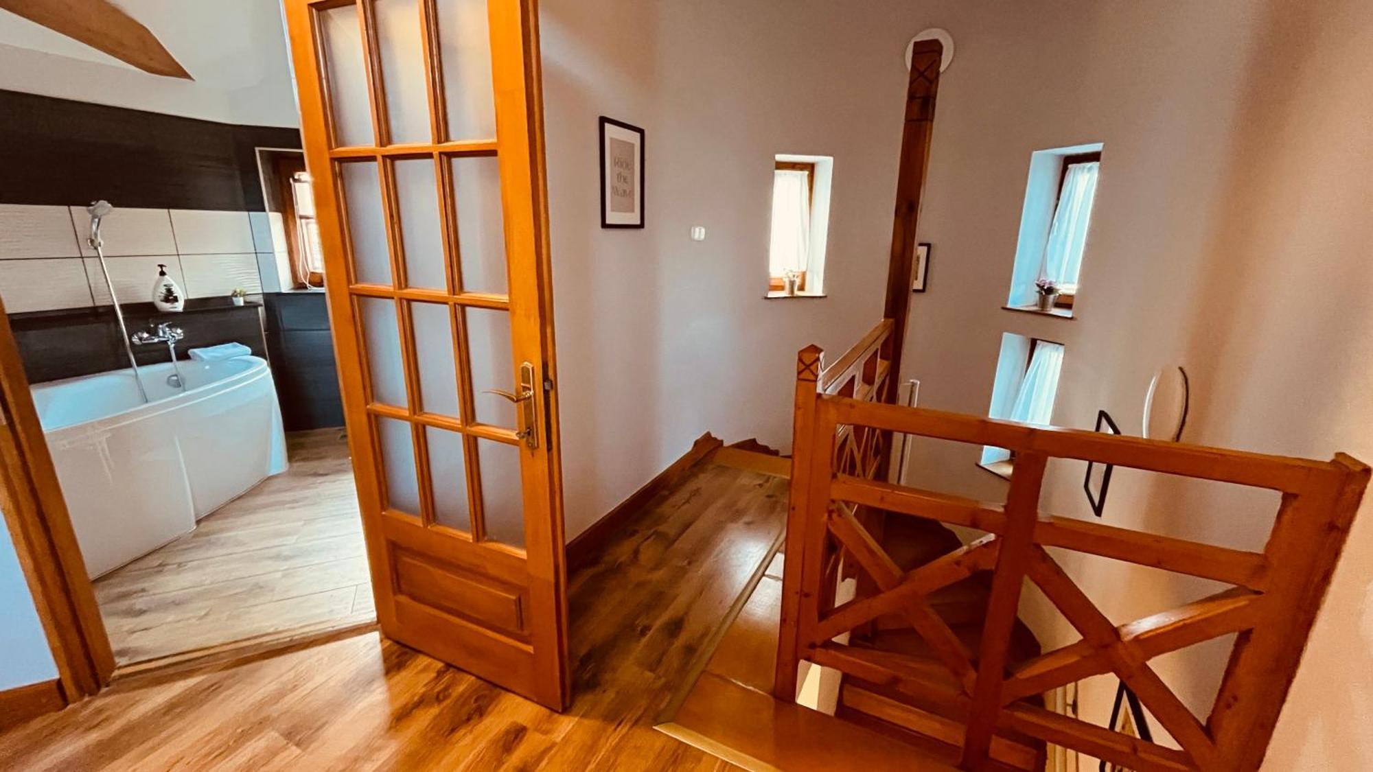 Strigonia Apartman Esztergom Exteriör bild